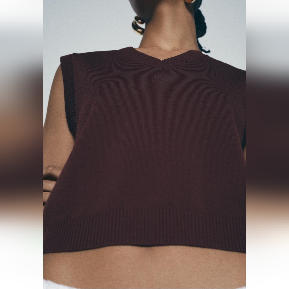 PLAIN RIB KNIT TOP